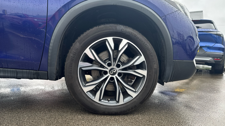 Infiniti Qx30 2.0t Executive 5dr DCT Petrol Estate